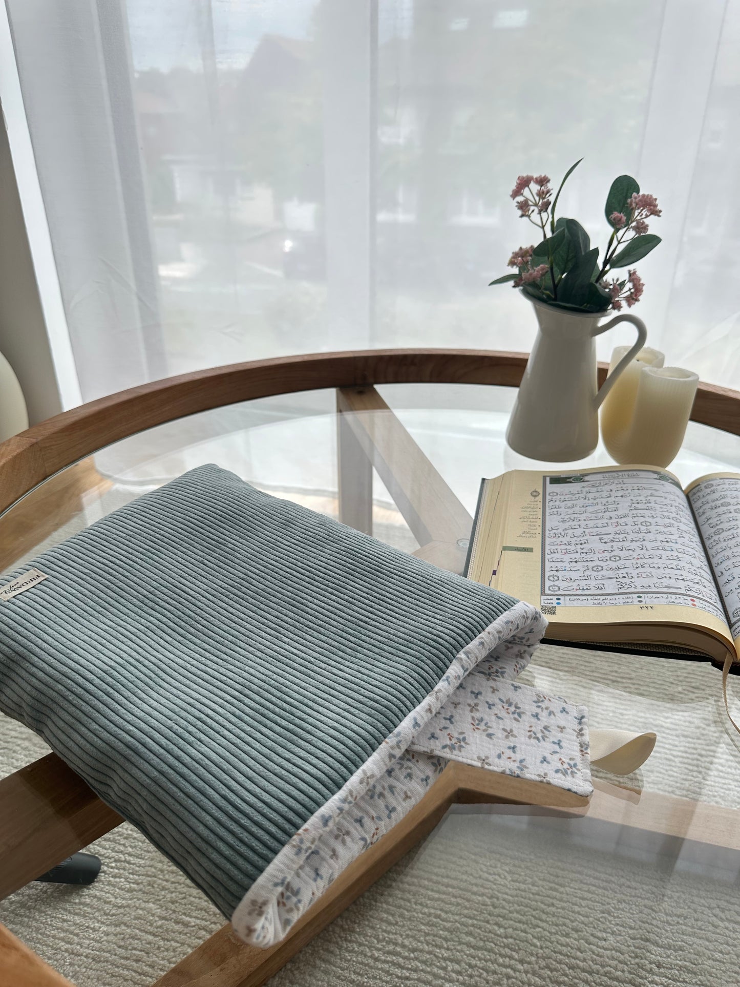 Housse de coran/ livre avec Marque page